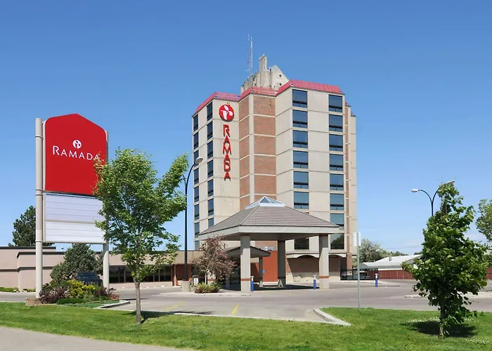 Ramada By Wyndham Lethbridge