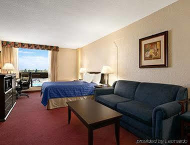Ramada By Wyndham Hotel 3*