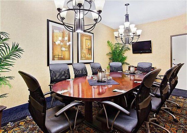 Ramada By Wyndham Hotel